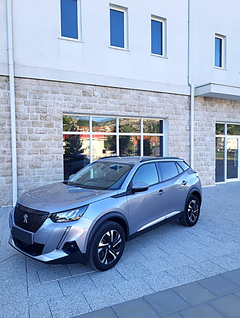 Peugeot 2008 2020